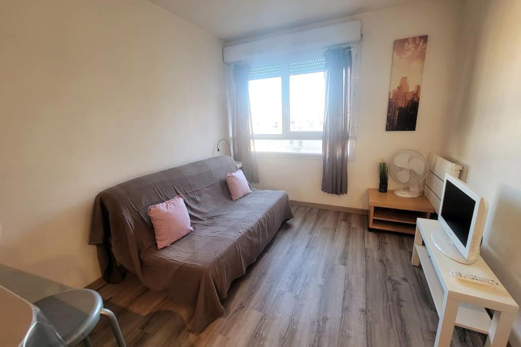 Fully Equipped Apartment St Charles Station Марсилия Екстериор снимка
