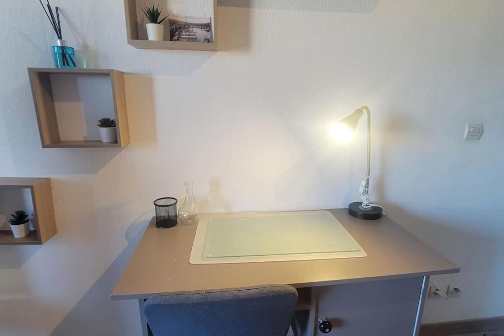 Fully Equipped Apartment St Charles Station Марсилия Екстериор снимка